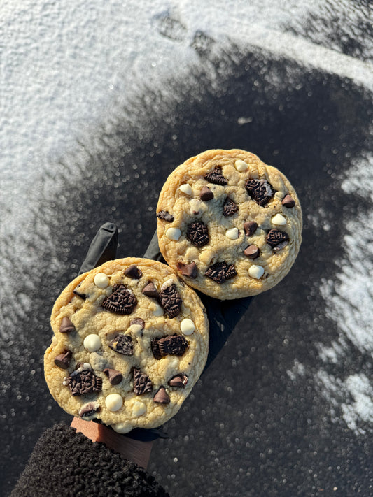 Cookies & Cream Cookie